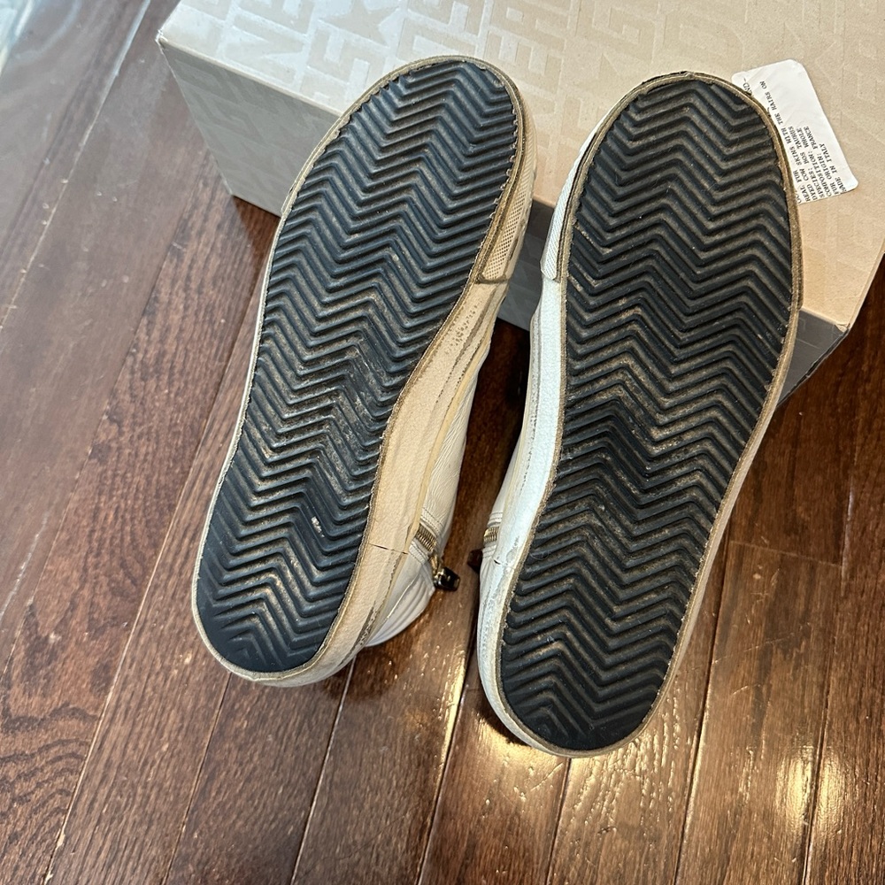 Golden Goose Deluxe Brand Sneakers - Picture 8 of 8